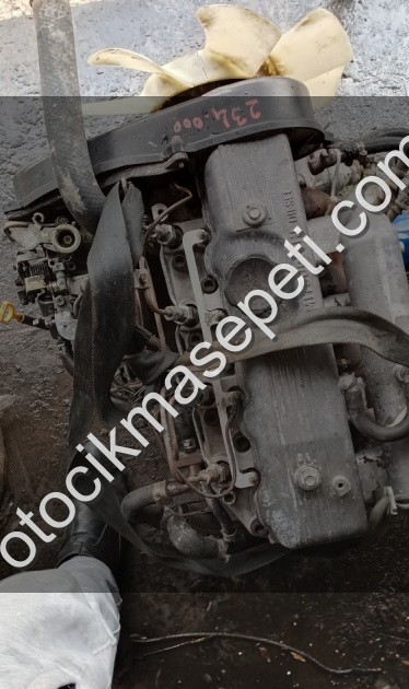 Mitsubishi l 300 komple motor