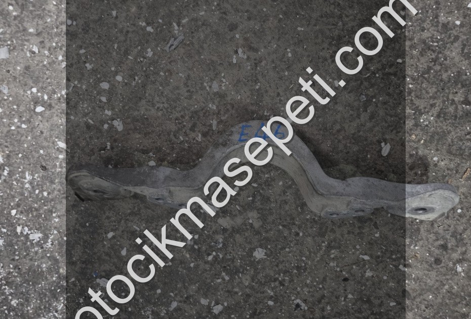 BMW E46 318 İ DEFRANSİYEL TRAVERSİ-ALKAN OTO