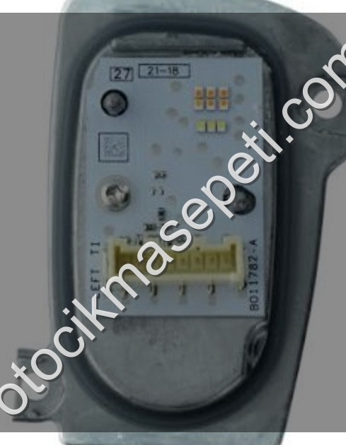 A3 MATRİX 2017 SOL 8V0998473A