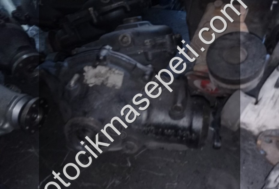 BMW X5 E70 2011 3.0 14286410 ön diferansiyel 3.73