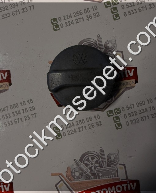 VOLKSWAGEN GOLF 3 JETTA POLO RADYATÖR SU KAPAĞI ORİJİNAL SÖKME