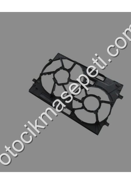 Volkswagen Arteon Radyatör Ve Klima Fan Davlumbazı Boş Gövde Çift