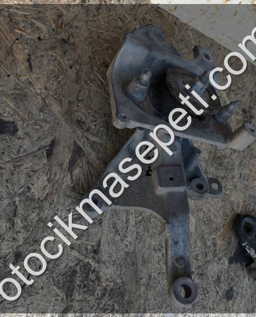 RENAULT CLİO4 MOTOR KULAK