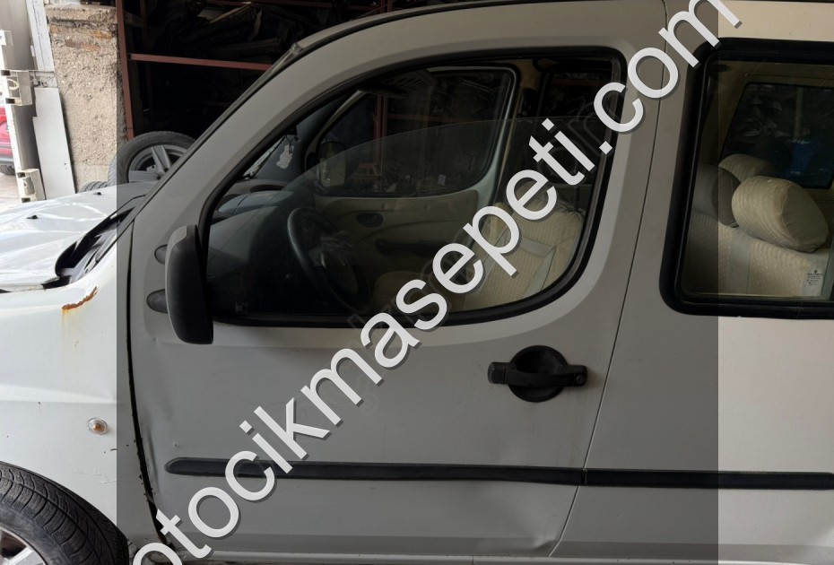 ÇIKMA FİAT DOBLO-1-DOBLO-2 SOL ÖN KAPI