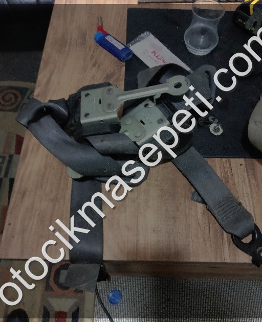 Renault Clio symbol arka sağ emniyet kemeri