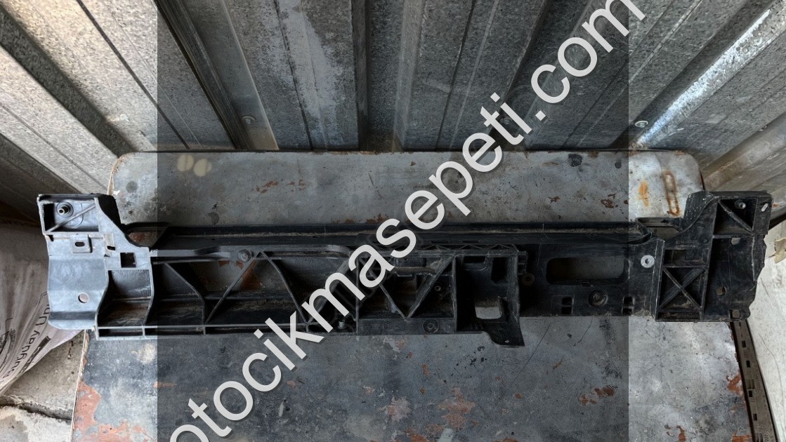 PEUGEOT 3008 5008 ÖN PANEL ÜST TRAVERSİ ORJİNAL