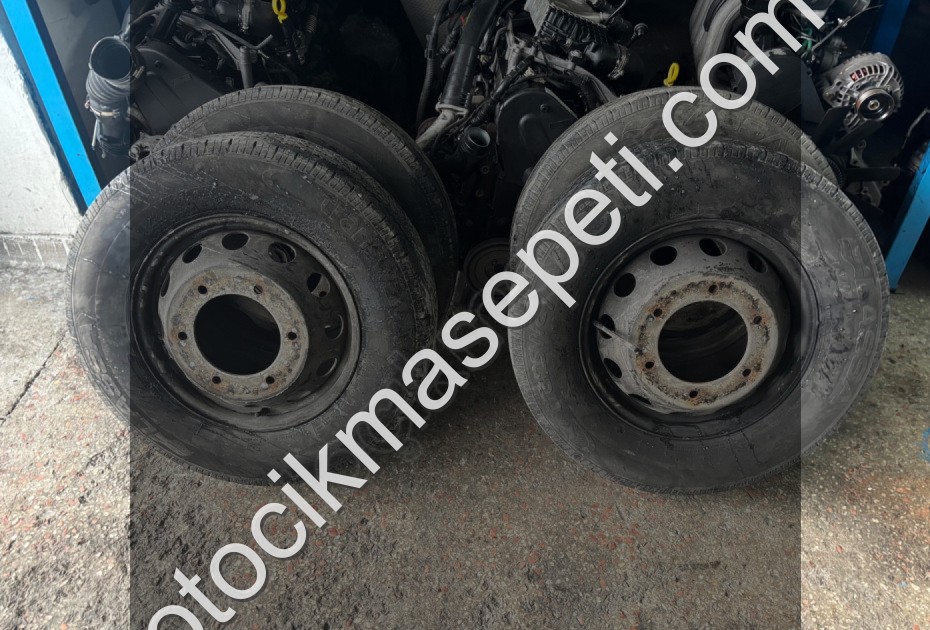 2023 CRAFTER ÇİFT TEKER DEFRANSİYEL TAKIM JANT LASTİK 205/75R16C
