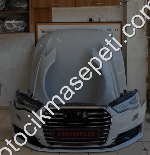 RENAULT MEGANE 4 PANJUR ÇITASI ORJİNAL KROM