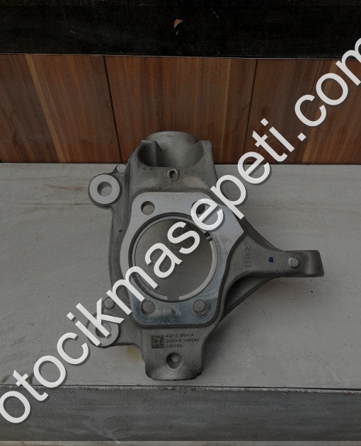 Nissan Qashqai J12 - X-Trail Sol Ön Taşıyıcı (40015-6RA0A)