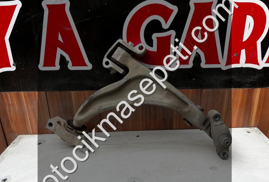 Volvo XC 90 - XC 60 Ön Alt Salıncak Sol