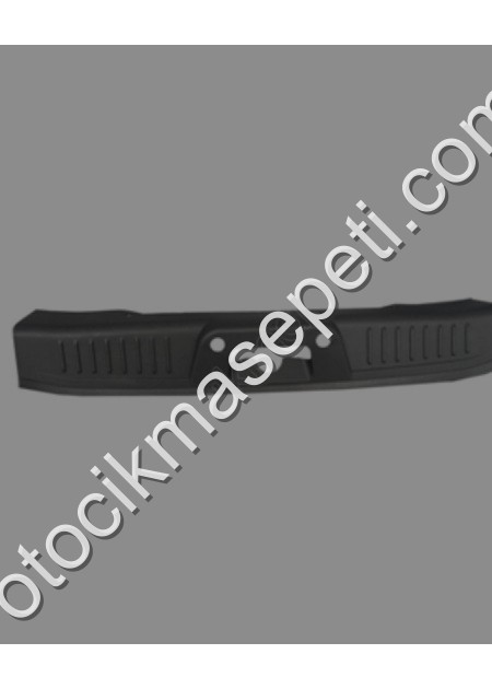 Ford Fiesta Arka Bagaj Plastiği Kilit Yuvasina Takilan Bfn 20