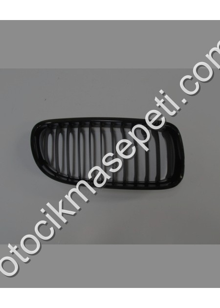 Bmw 3 Seri E90 Ön Panjur Sağ Siyah Tw 20092011