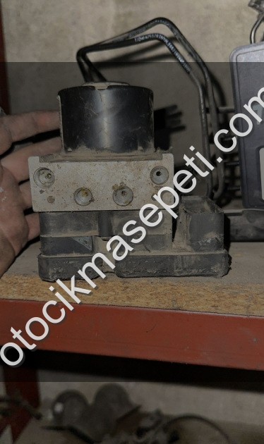 VOLKSWAGEN CADDY 1.9 ABS BEYNİ