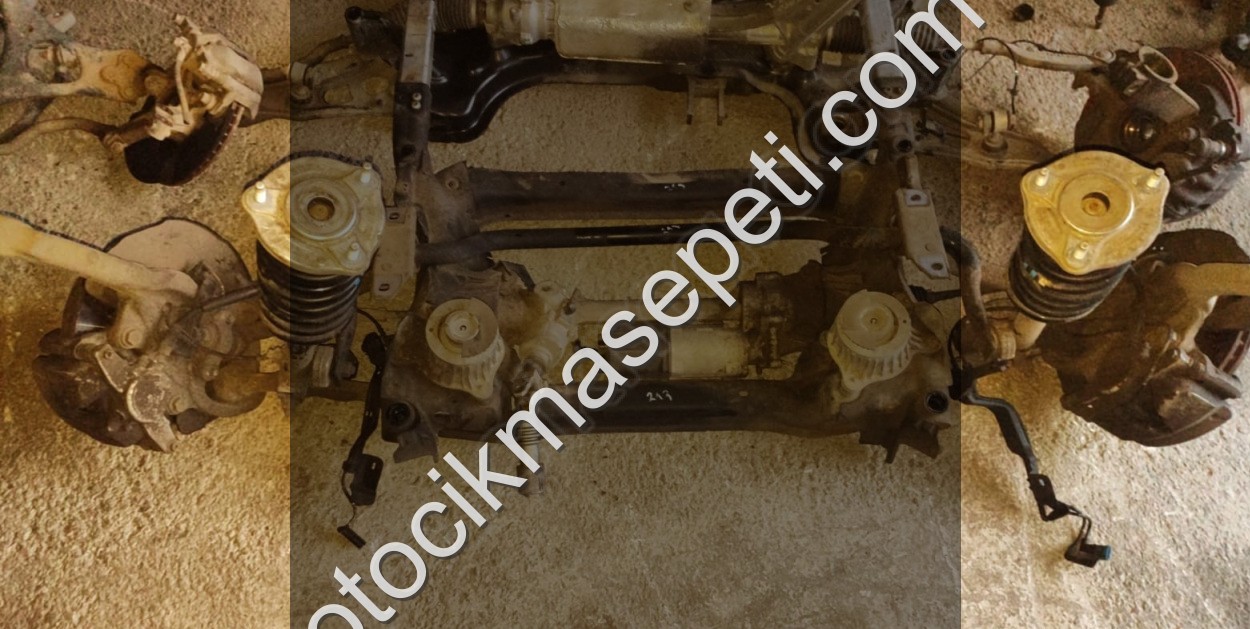 MERCEDES W213 ÖN TRAVERS OTO FEDAİ