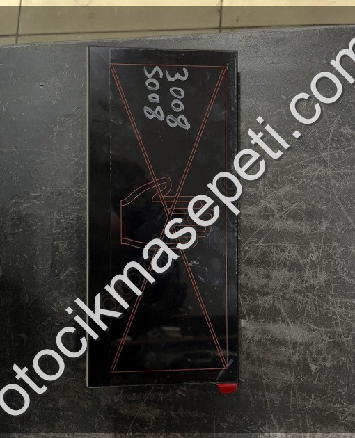 PEUGEOT  3008  EKRAN