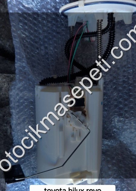 TOYOTA HİLUX REVO ŞAMANDIRA                            (XS302S26)