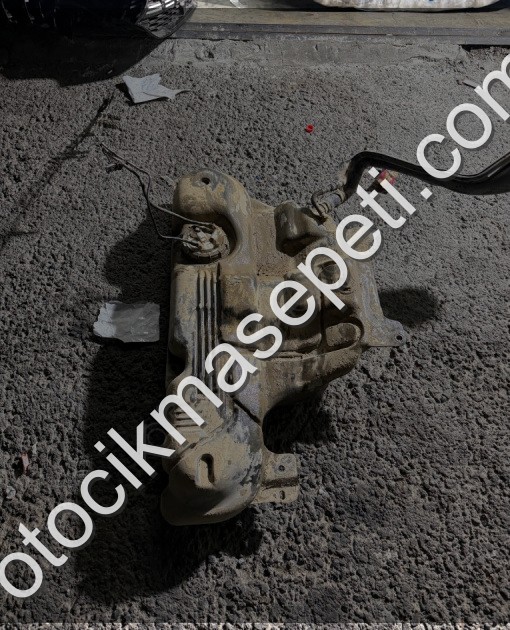 RENAULT MEGANE 2 YAKIT DEPOSU ÇIKMA ORİJİNAL