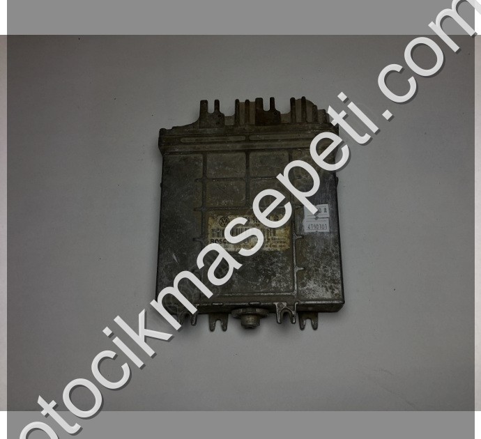 Volkswagen Transporter 2.5 TDI Motor Beyni 074906021AP 0281001889