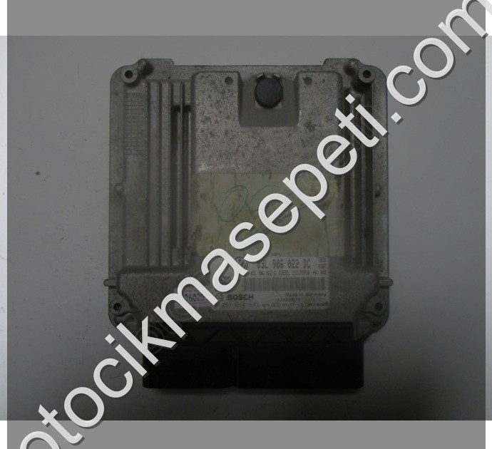 Audi A4 Motor Beyni EDC17CP14 03L906022DC 0281014693