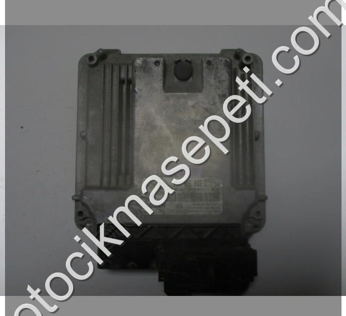 Volkswagen Golf 1.4 Motor Beyni 0261201538 03C906032C MED17.5.1