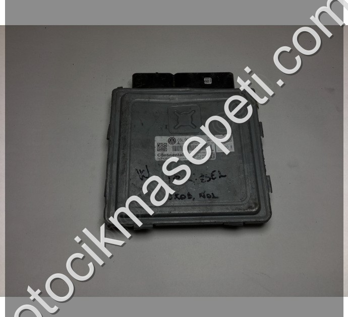 Volkswagen Golf TDI Motor Beyni 03L906023B 5WP42899AA 03L906023A