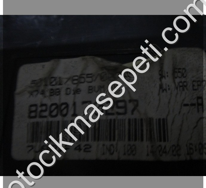 Dacia Logan Benzinli Kilometre Saati Gösterge Paneli P8200752813