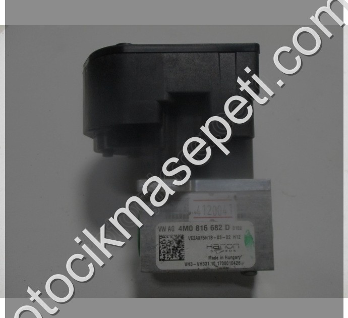 Volkswagen Seat Audi Soğutma Sıvısı Vanası 4M0816682D