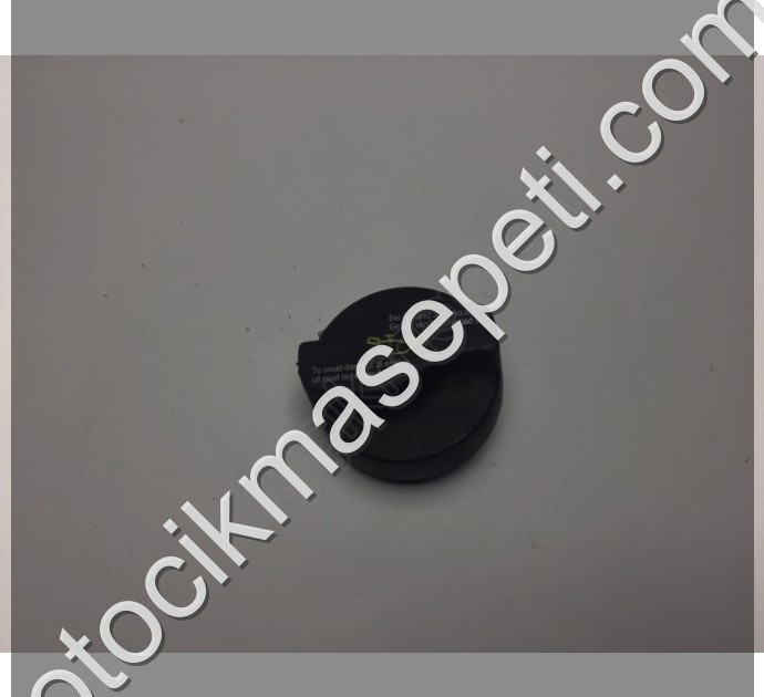 Mercedes Ml Serisi Yağ Dolum Kapağı A0000100385