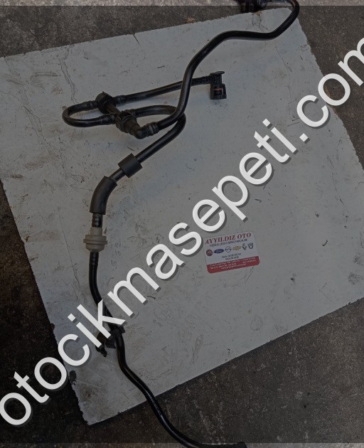 VOLVO S60 YAKIT HORTUMU BG9N-9E963-AD