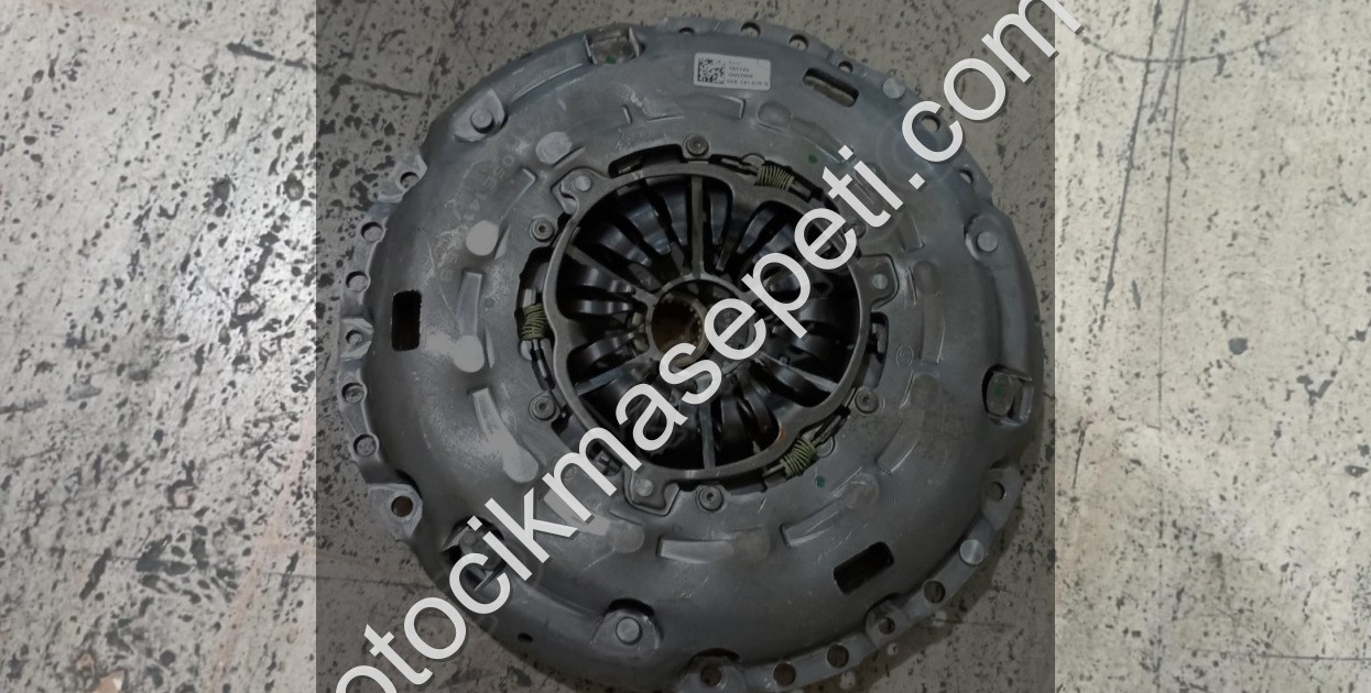 AUDI Q3 1.5 TSİ 2021 SONRASI DEBRİYAJ SETİ 05E141025B