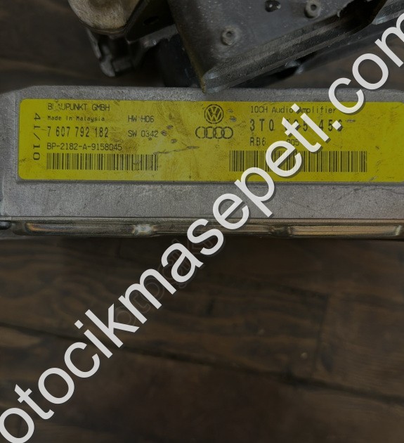 3T0035456 SKODA SUPERB AMFİ MODULU