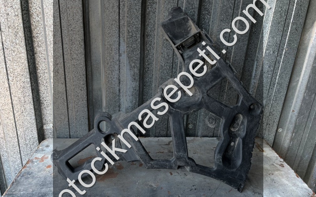 RENAULT MEGANE 3 ARKA TAMPON BAĞLANTI AYAĞI ORJİNAL 850440019R