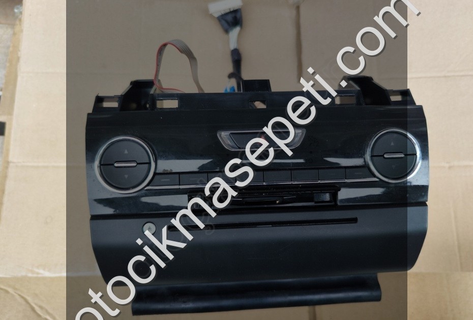 Maserati Ghibli 6700301970 Radyo Navigasyon