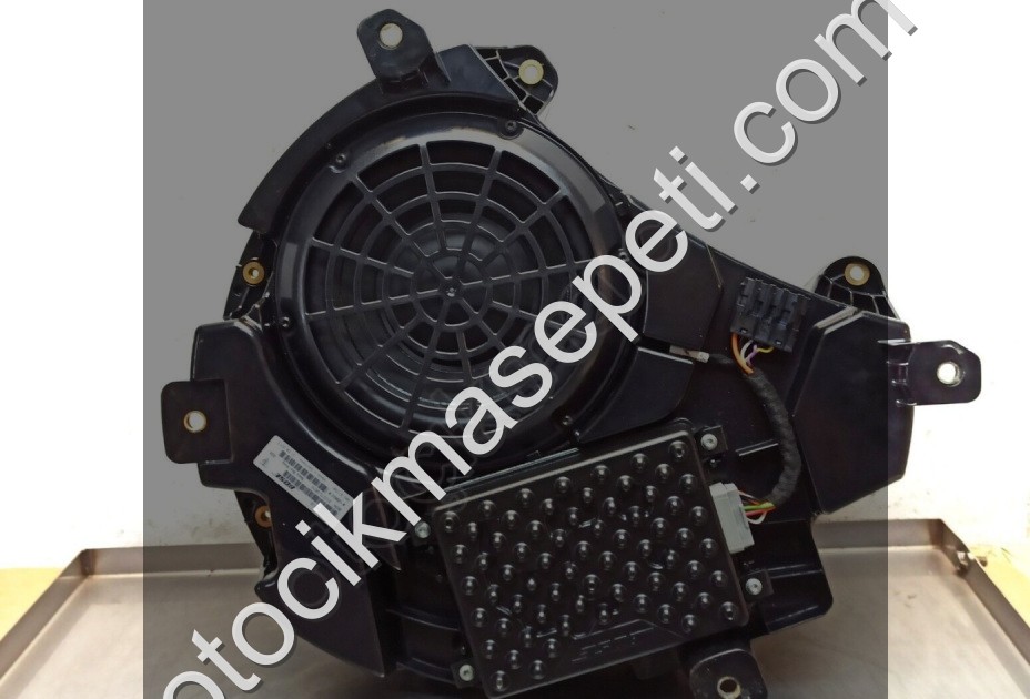porsche cayenne hoparlör subwoofer Bose 7p5035481d