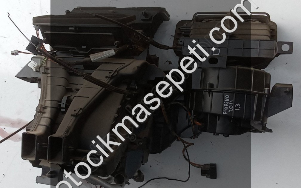 fiat fiorino 2012 1.3 kalorifer kutusu/kazanı (son fiyat)