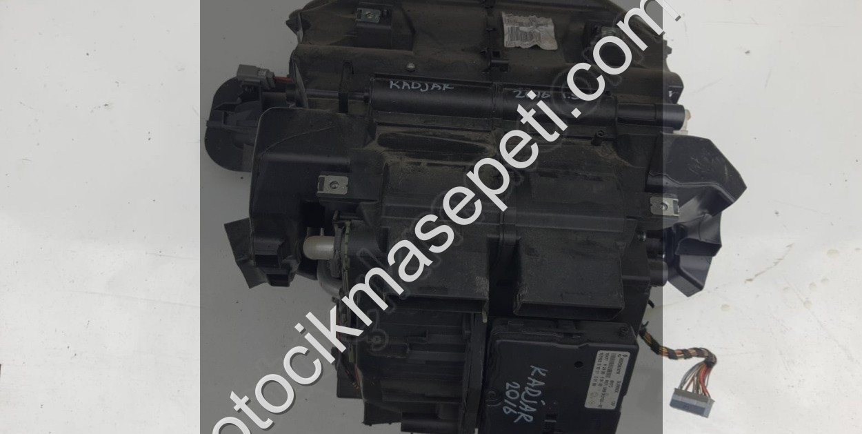 renault kadjar 2016 1.5 kalorifer kutusu/kazanı (son fiyat)