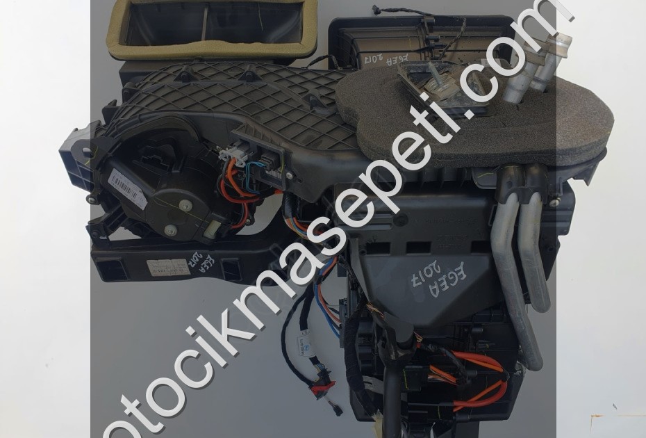 fiat egea 2017 1.6 kalorifer kutusu/kazanı (son fiyat)
