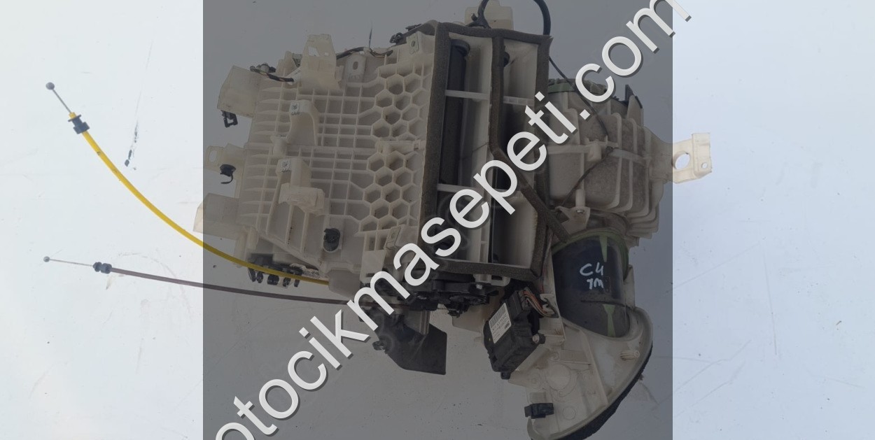 citroen c4 2014 kalorifer kutusu/kazanı (son fiyat)