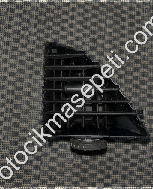 Seat Leon Havalandırma Izgarası Orta sağ