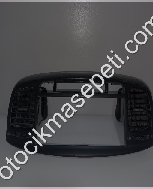 Hyundai Accent Era teyp çerçevesi