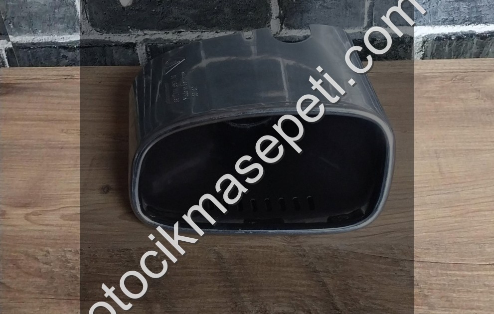 99711198110 orj porsche 911 - 997 egzoz borusu