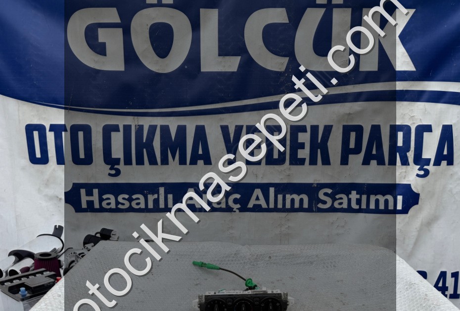 7M5T-19980-AA Ford Focus 2 Klima Kontrol Paneli ORJİNAL