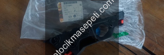 Corsa D ön tampon braketi sağ OEM 13179961 orj sıfır