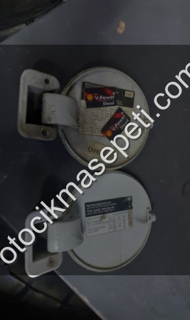 Çıkma Opel Vectra A Depo Kapağı