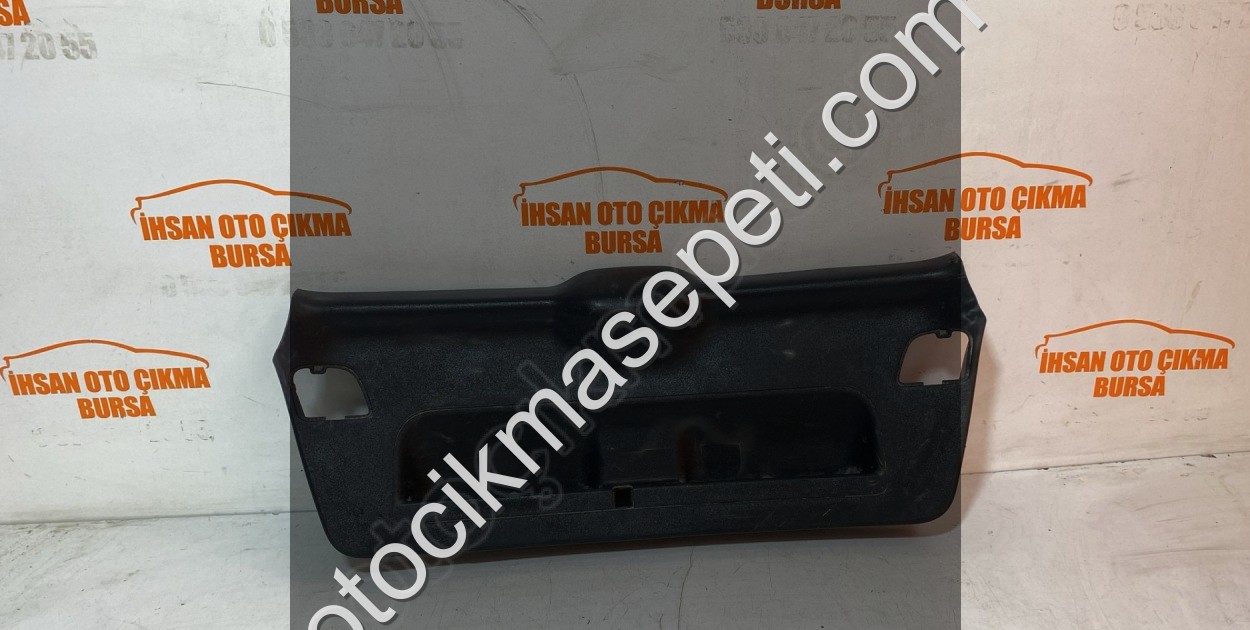 audi a3 08-13 bagaj kapağı iç kaplaması alt 8p4867979f