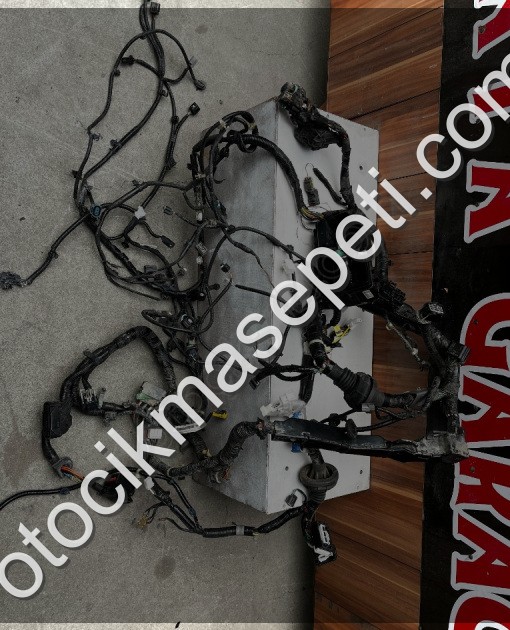 Honda CR-V Sol Motor Elektrik Tesisatı (77961-T1G-ZB0900)