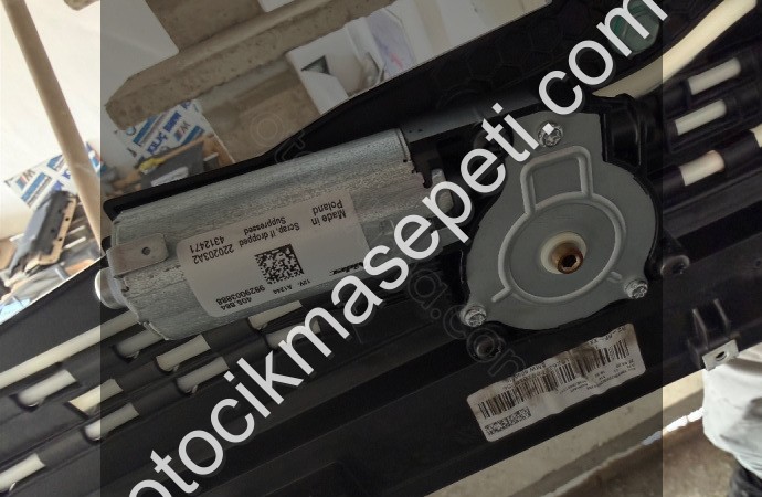 BMW G20 SUNROF MOTORU ÇIKMA ORJİNAL