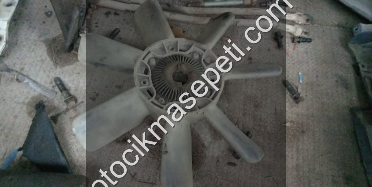 Toyota hiace fan termik