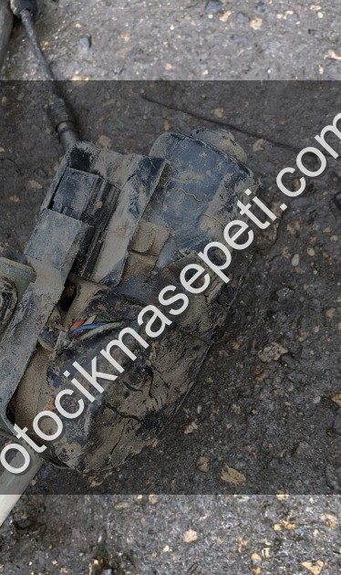 Renault 21 silecek motoru