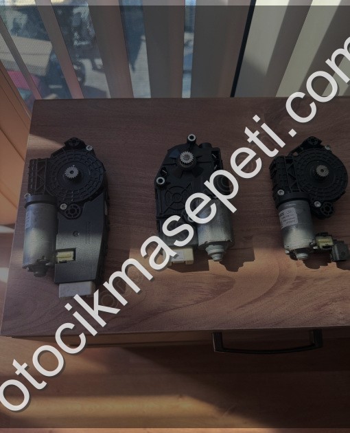 MERCEDES SANRUF MOTORU